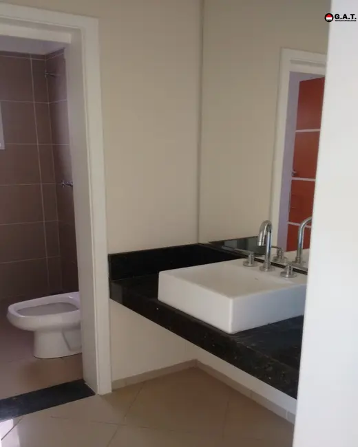 Casa de Condomínio com 3 quartos à venda, 272m2 em Sorocaba - SP - imagem 5 Foto 5 de Casa de Condomínio com 3 quartos à venda, 272m2 em Sorocaba - SP