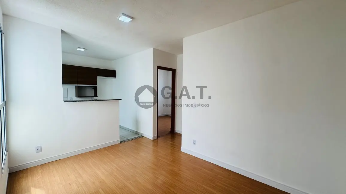 Foto 2 de Apartamento com 2 quartos à venda, 40m2 em Jardim Guarujá, Sorocaba - SP