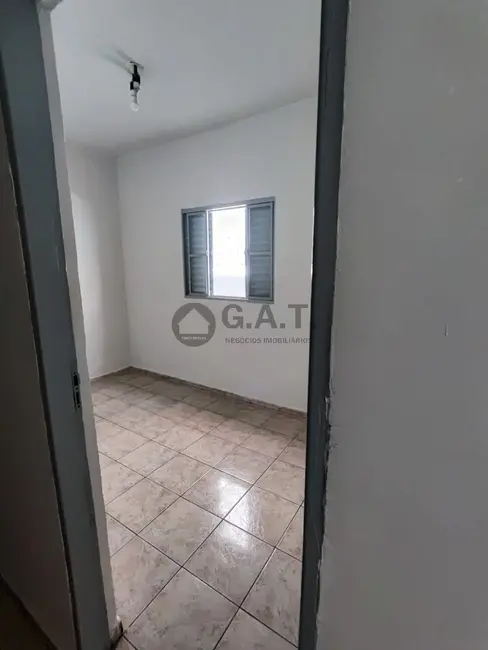 Foto 9 de Casa com 2 quartos para alugar, 100m2 em Jardim Pacaembu, Sorocaba - SP