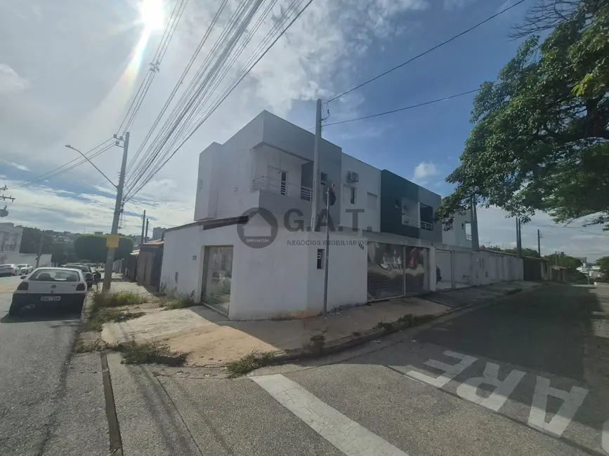Casa com 2 quartos para alugar, 86m2 em Vila Progresso, Sorocaba - SP - imagem 3 Foto 3 de Casa com 2 quartos para alugar, 86m2 em Vila Progresso, Sorocaba - SP