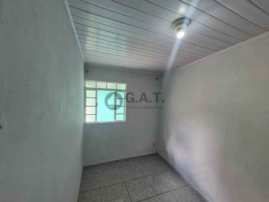 Foto 9 de Casa com 2 quartos para alugar, 90m2 em Vila Jardini, Sorocaba - SP