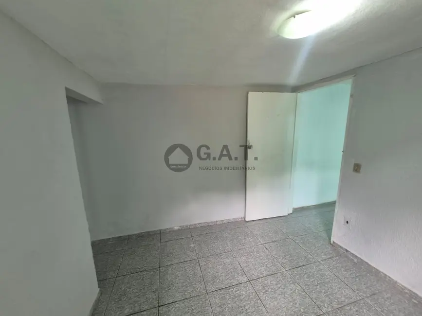 Foto 8 de Casa com 2 quartos para alugar, 90m2 em Vila Jardini, Sorocaba - SP