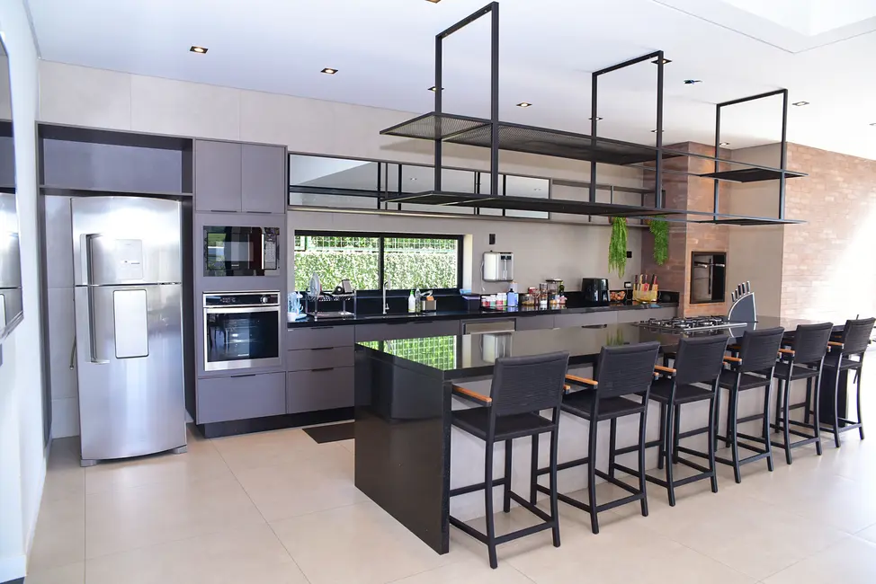 Foto 1 de Casa de Condomínio com 4 quartos à venda, 436m2 em Aracoiaba Da Serra - SP
