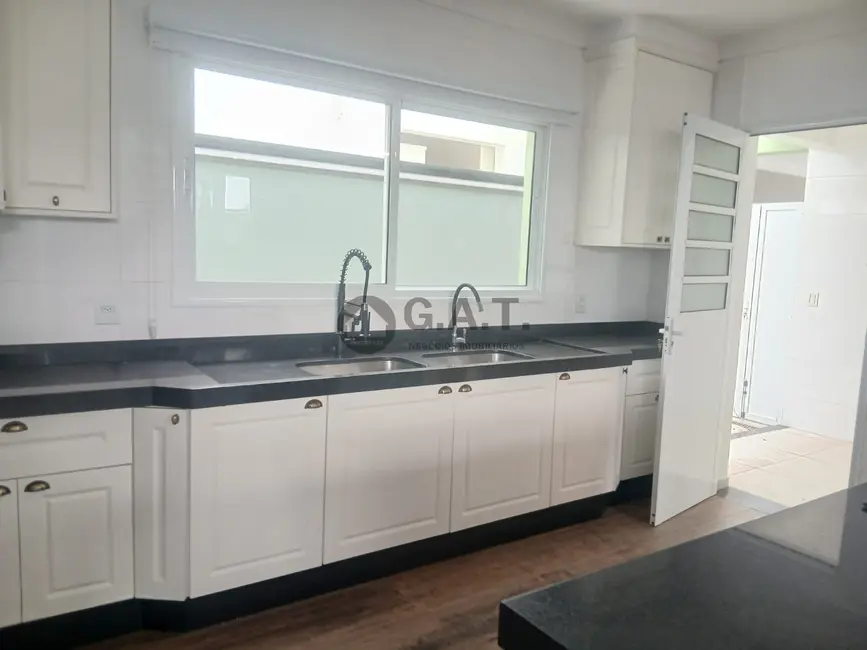 Foto 8 de Casa de Condomínio com 3 quartos para alugar, 193m2 em Parque Ibiti Reserva, Sorocaba - SP