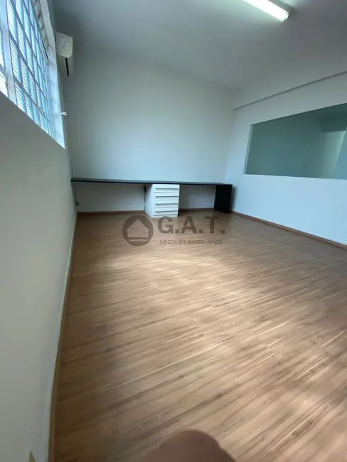 Sala Comercial para alugar, 28m2 em Jardim Simus, Sorocaba - SP - imagem 4 Foto 4 de Sala Comercial para alugar, 28m2 em Jardim Simus, Sorocaba - SP