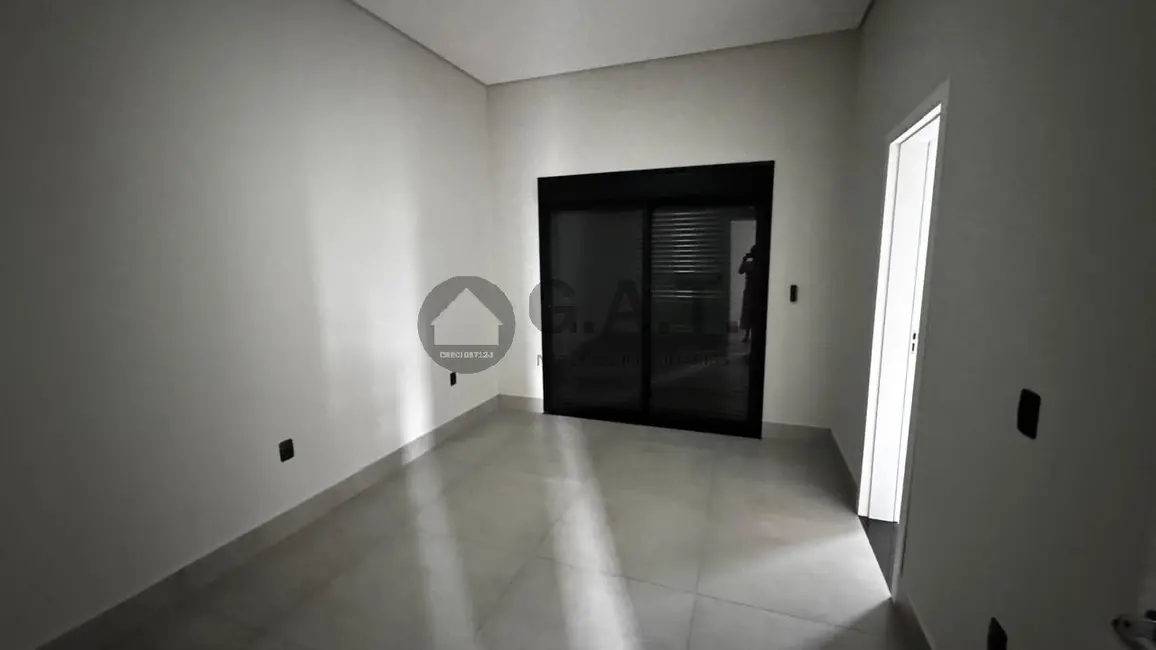 Casa de Condomínio com 3 quartos à venda, 239m2 em Alphaville Nova Esplanada, Votorantim - SP - imagem 6 Foto 6 de Casa de Condomínio com 3 quartos à venda, 239m2 em Alphaville Nova Esplanada, Votorantim - SP