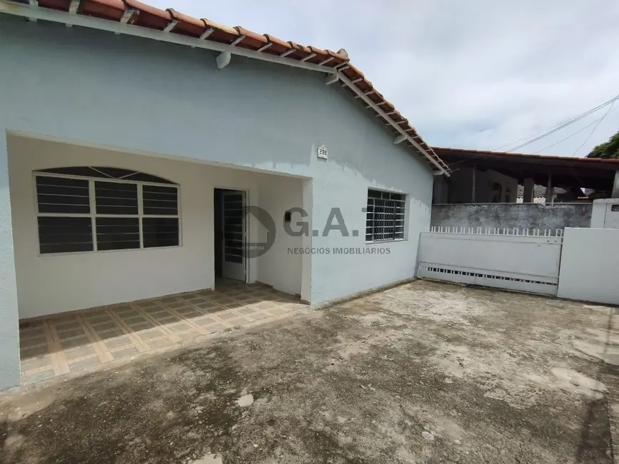 Casa com 2 quartos à venda, 180m2 em Vila Jardini, Sorocaba - SP - imagem 2 Foto 2 de Casa com 2 quartos à venda, 180m2 em Vila Jardini, Sorocaba - SP