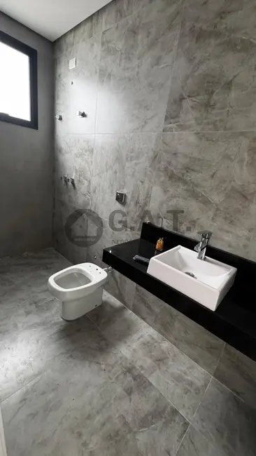 Foto 6 de Casa de Condomínio com 3 quartos à venda, 230m2 em Alphaville Nova Esplanada, Votorantim - SP