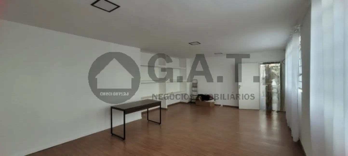 Foto 2 de Sala Comercial para alugar, 30m2 em Jardim Simus, Sorocaba - SP