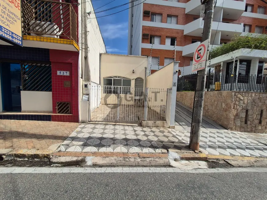 Foto 2 de Casa com 2 quartos para alugar, 80m2 em Centro, Sorocaba - SP