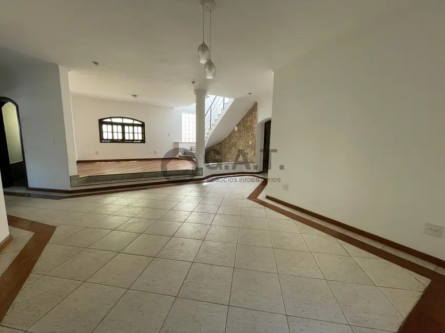Foto 3 de Casa com 4 quartos para alugar, 360m2 em Jardim Pagliato, Sorocaba - SP