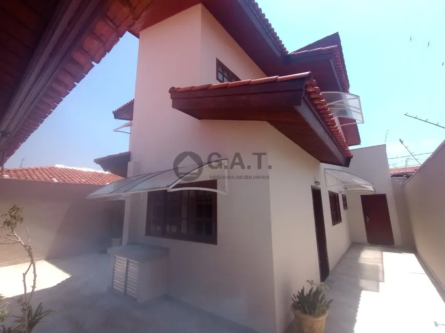 Foto 8 de Casa com 3 quartos à venda, 248m2 em Jardim São Paulo, Sorocaba - SP