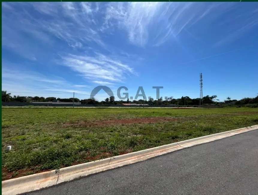 Foto 4 de Terreno / Lote à venda, 250m2 em Aracoiaba Da Serra - SP