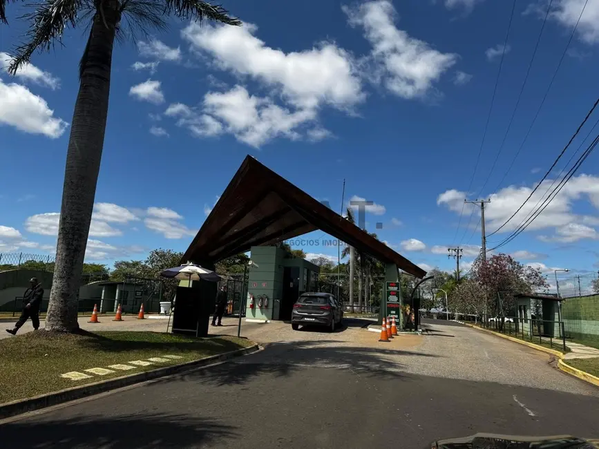 Foto 2 de Terreno / Lote à venda, 1000m2 em Aracoiaba Da Serra - SP