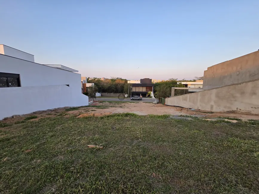 Foto 2 de Terreno / Lote à venda, 561m2 em Alphaville Nova Esplanada, Votorantim - SP