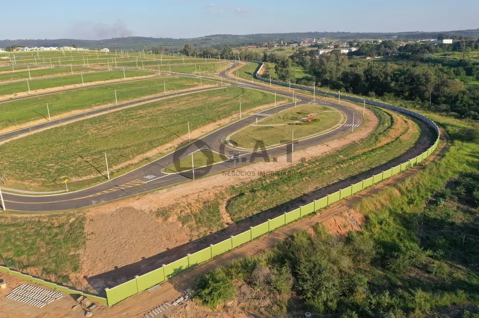 Foto 3 de Terreno / Lote à venda, 413m2 em Itapeva, Votorantim - SP