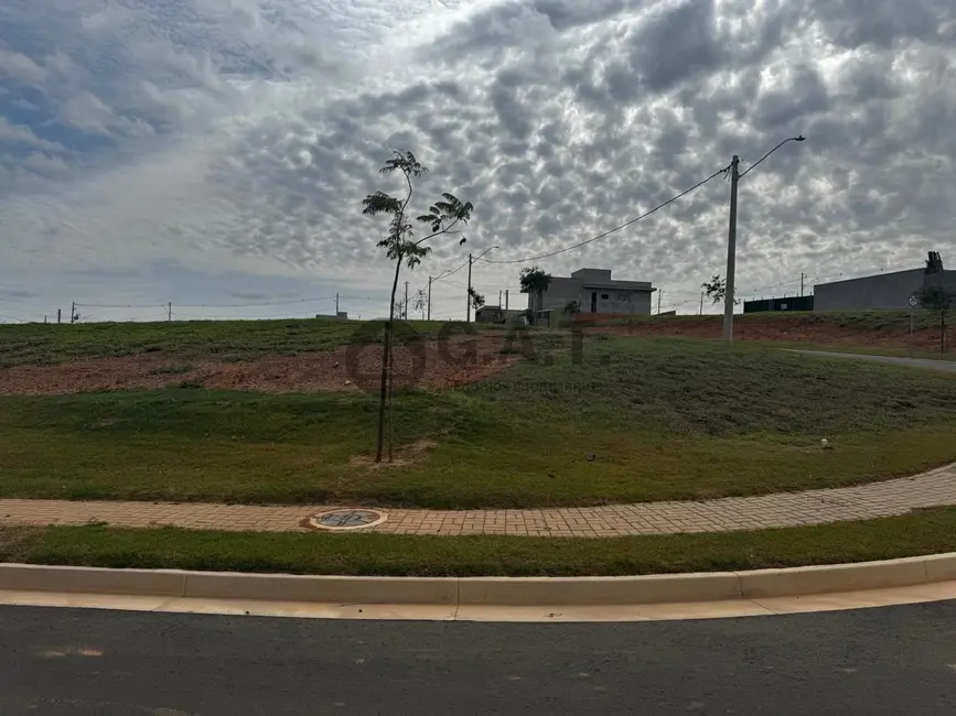 Foto 1 de Terreno / Lote à venda, 317m2 em Itapeva, Votorantim - SP