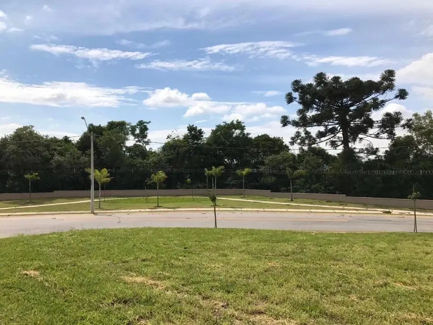 Foto 3 de Terreno / Lote à venda, 390m2 em Green Valley, Votorantim - SP