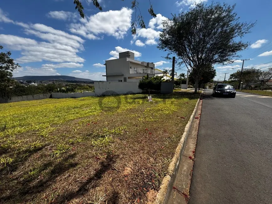 Terreno / Lote à venda, 1000m2 em Aracoiaba Da Serra - SP - imagem 8 Foto 8 de Terreno / Lote à venda, 1000m2 em Aracoiaba Da Serra - SP