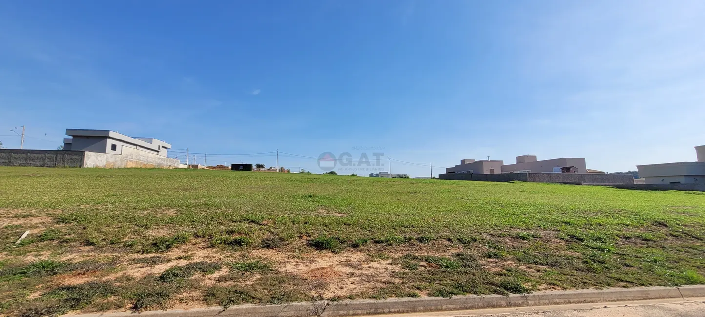 Foto 9 de Terreno / Lote à venda, 1000m2 em Aracoiaba Da Serra - SP