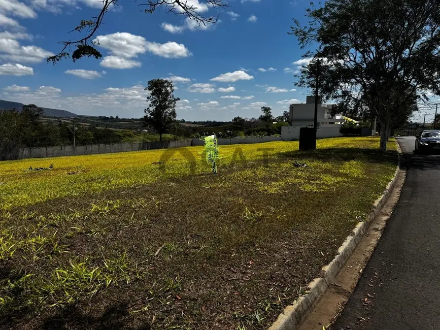 Foto 2 de Terreno / Lote à venda, 1040m2 em Aracoiaba Da Serra - SP