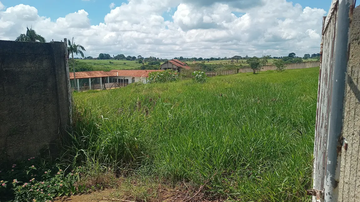Foto 3 de Terreno / Lote à venda, 4000m2 em Aracoiaba Da Serra - SP
