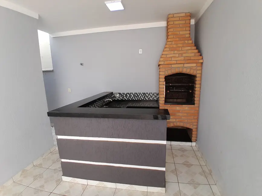 Foto 2 de Casa de Condomínio com 3 quartos para alugar, 140m2 em Wanel Ville, Sorocaba - SP