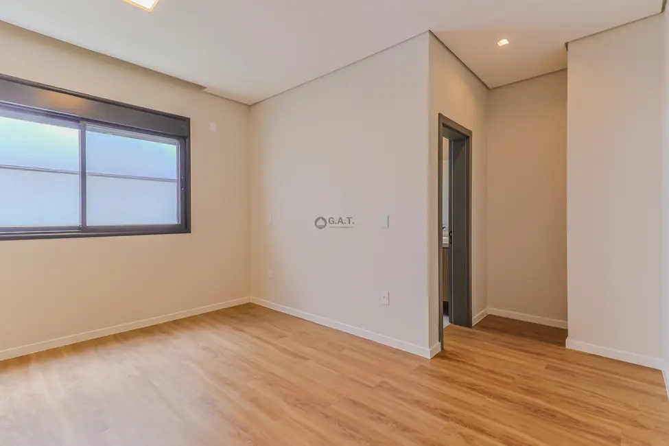 Foto 9 de Casa de Condomínio com 3 quartos à venda, 310m2 em Alphaville Nova Esplanada, Votorantim - SP