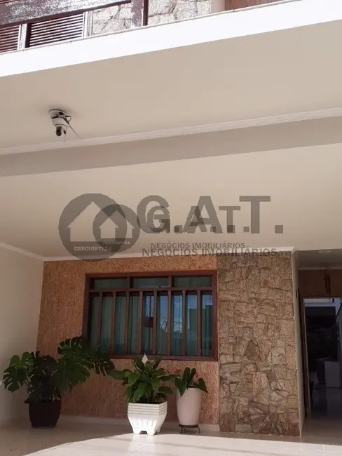 Foto 2 de Casa com 3 quartos à venda, 186m2 em Jardim Siriema, Sorocaba - SP