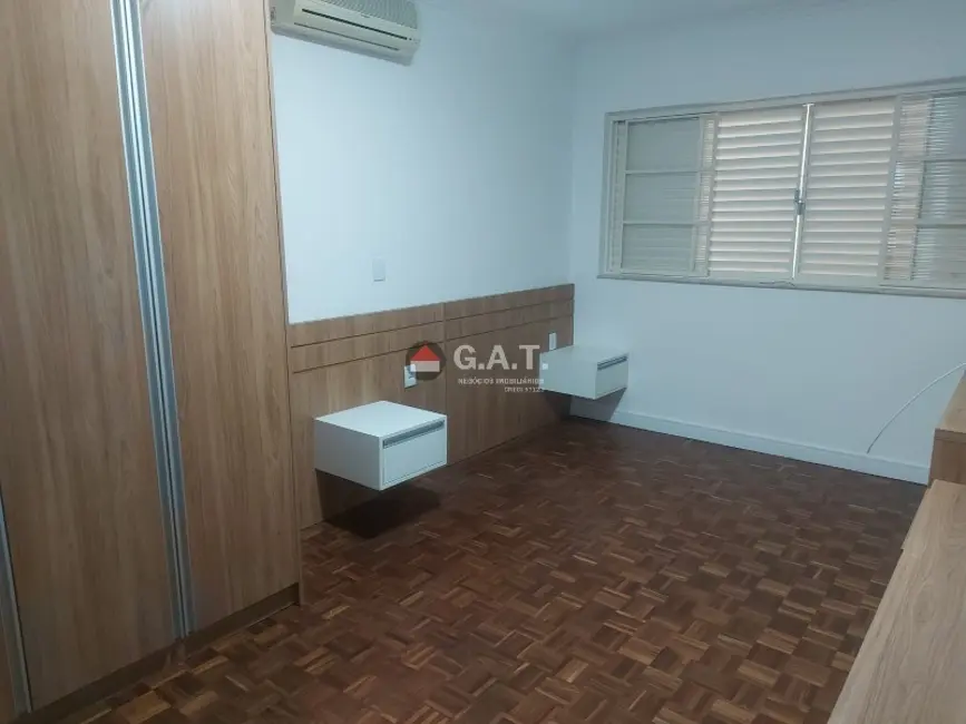 Foto 5 de Casa com 3 quartos para alugar, 276m2 em Jardim Santa Rosália, Sorocaba - SP