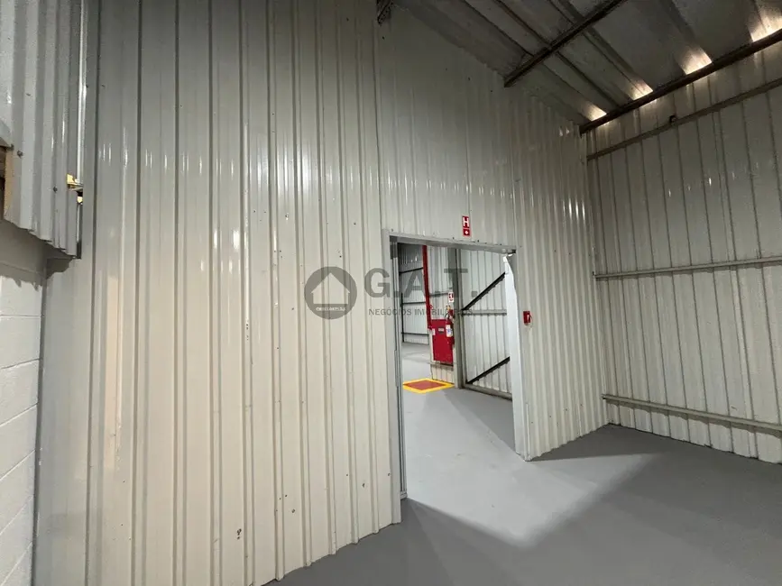 Foto 8 de Armazém / Galpão para alugar, 1400m2 em Iporanga, Sorocaba - SP