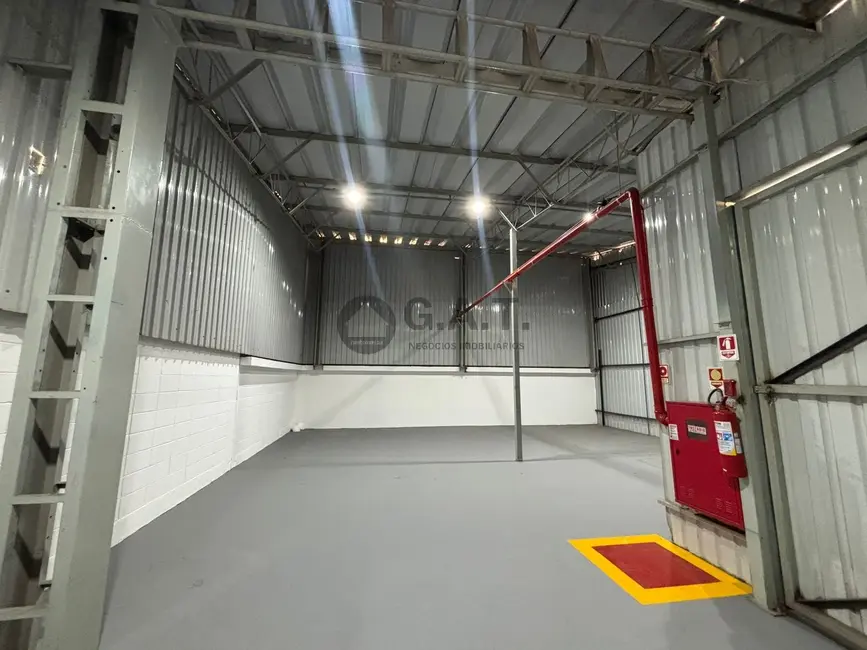 Foto 9 de Armazém / Galpão para alugar, 1400m2 em Iporanga, Sorocaba - SP