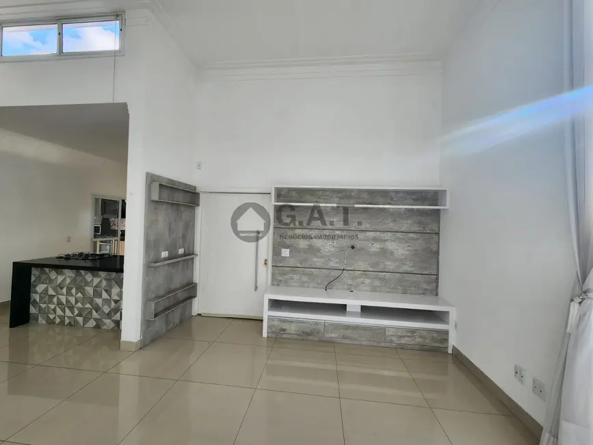 Foto 2 de Casa de Condomínio com 3 quartos para alugar, 160m2 em Parque Ibiti Reserva, Sorocaba - SP