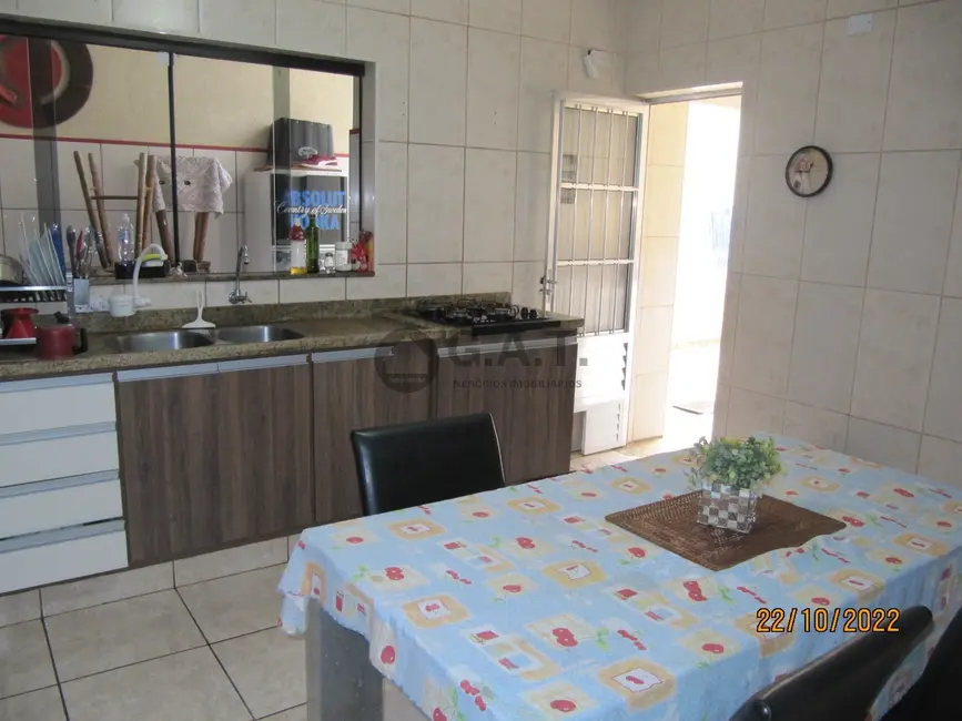 Foto 8 de Casa com 3 quartos para alugar, 220m2 em Jardim Maria do Carmo, Sorocaba - SP