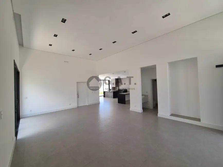 Foto 7 de Casa de Condomínio com 3 quartos à venda, 285m2 em Aracoiaba Da Serra - SP