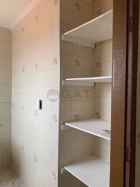 Apartamento com 2 quartos para alugar, 60m2 em Jardim Simus, Sorocaba - SP - imagem 3 Foto 3 de Apartamento com 2 quartos para alugar, 60m2 em Jardim Simus, Sorocaba - SP