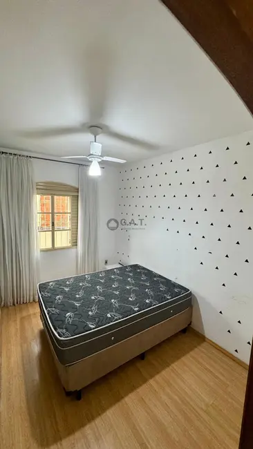 Foto 4 de Casa com 4 quartos para alugar, 300m2 em Aracoiaba Da Serra - SP