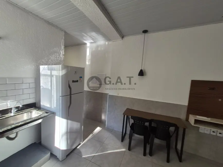 Foto 5 de Casa com 1 quarto para alugar, 30m2 em Centro, Sorocaba - SP