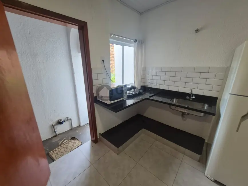 Casa com 1 quarto para alugar, 30m2 em Centro, Sorocaba - SP - imagem 6 Foto 6 de Casa com 1 quarto para alugar, 30m2 em Centro, Sorocaba - SP