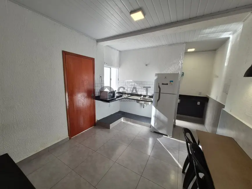 Foto 1 de Casa com 1 quarto para alugar, 30m2 em Centro, Sorocaba - SP