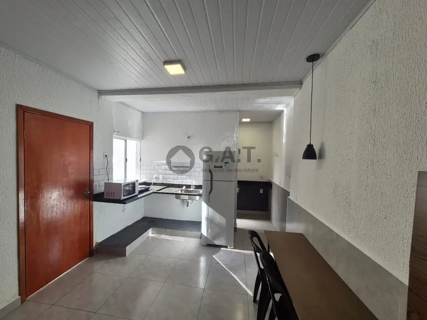Foto 2 de Casa com 1 quarto para alugar, 30m2 em Centro, Sorocaba - SP