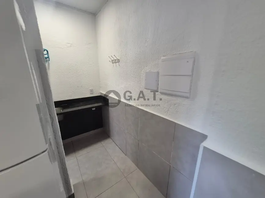 Casa com 1 quarto para alugar, 30m2 em Centro, Sorocaba - SP - imagem 9 Foto 9 de Casa com 1 quarto para alugar, 30m2 em Centro, Sorocaba - SP