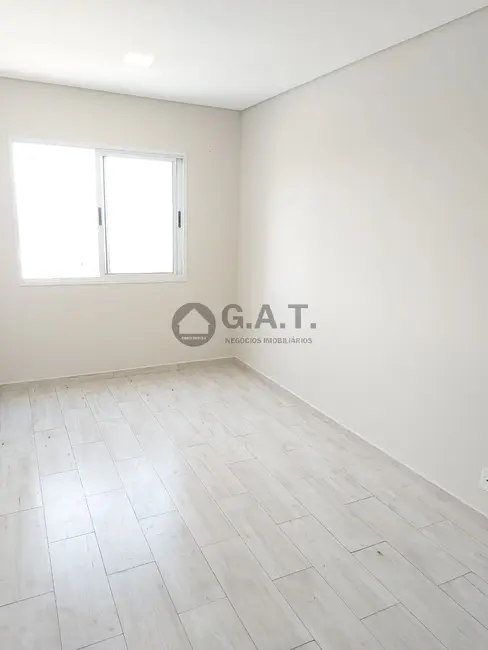 Foto 3 de Apartamento com 2 quartos para alugar, 64m2 em Jardim Maria Eugênia, Sorocaba - SP