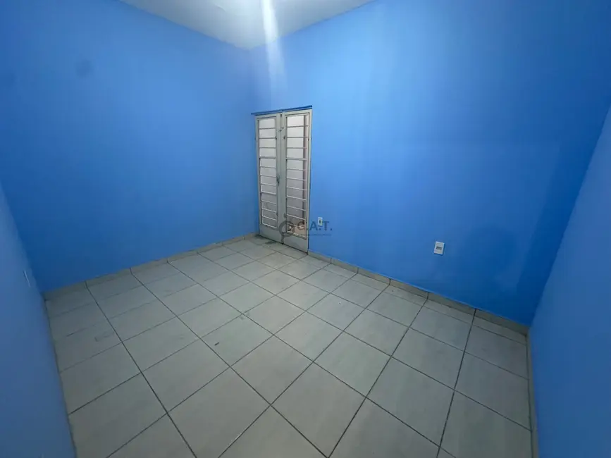 Casa com 2 quartos para alugar, 50m2 em Jardim Sorocaba Park, Sorocaba - SP - imagem 9 Foto 9 de Casa com 2 quartos para alugar, 50m2 em Jardim Sorocaba Park, Sorocaba - SP