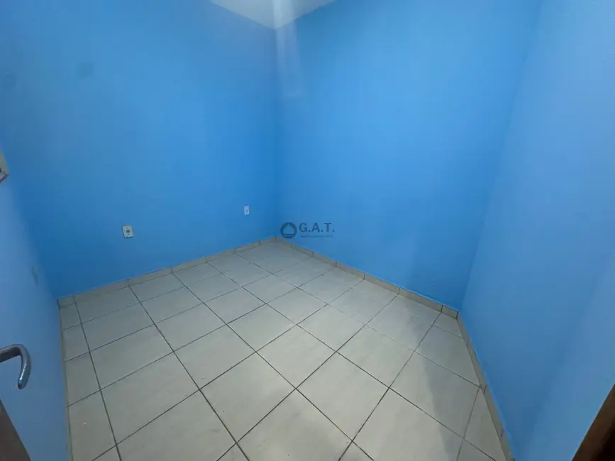 Casa com 2 quartos para alugar, 50m2 em Jardim Sorocaba Park, Sorocaba - SP - imagem 6 Foto 6 de Casa com 2 quartos para alugar, 50m2 em Jardim Sorocaba Park, Sorocaba - SP