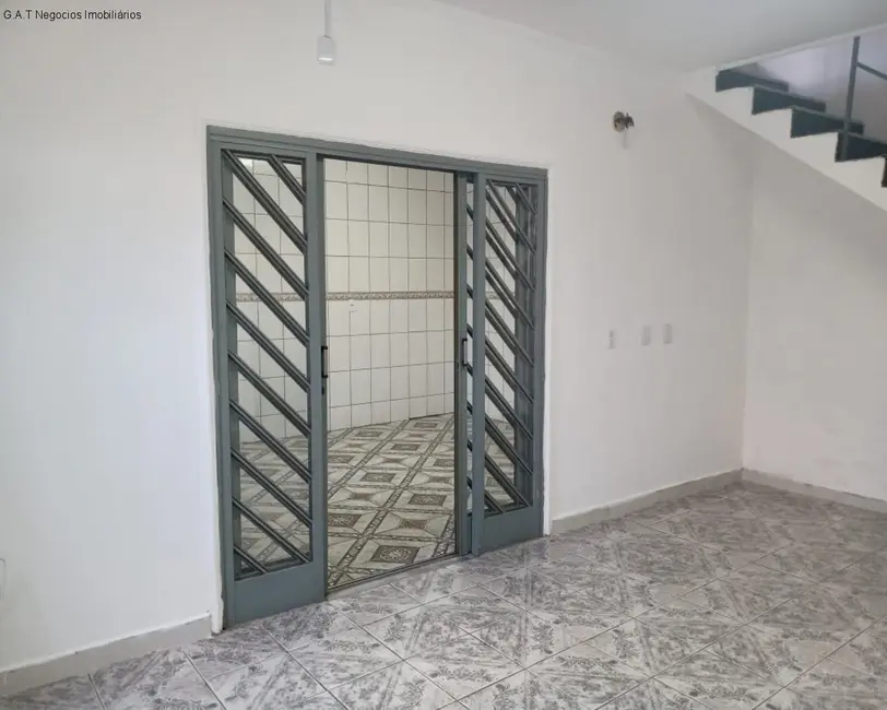 Casa com 2 quartos à venda, 235m2 em Vila Progresso, Sorocaba - SP - imagem 5 Foto 5 de Casa com 2 quartos à venda, 235m2 em Vila Progresso, Sorocaba - SP