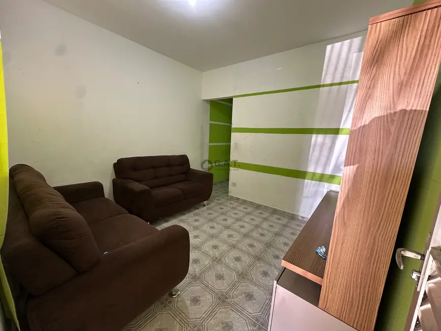 Casa com 2 quartos para alugar, 48m2 em Jardim Luciana Maria, Sorocaba - SP - imagem 3 Foto 3 de Casa com 2 quartos para alugar, 48m2 em Jardim Luciana Maria, Sorocaba - SP