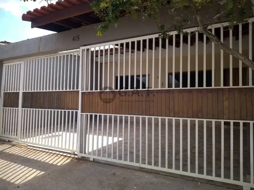Foto 2 de Casa com 2 quartos à venda, 100m2 em Jardim Santa Madre Paulina, Sorocaba - SP