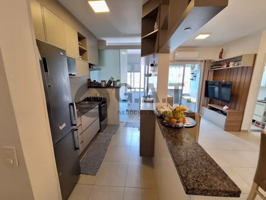Foto 5 de Apartamento com 2 quartos à venda, 74m2 em Jardim Leocádia, Sorocaba - SP