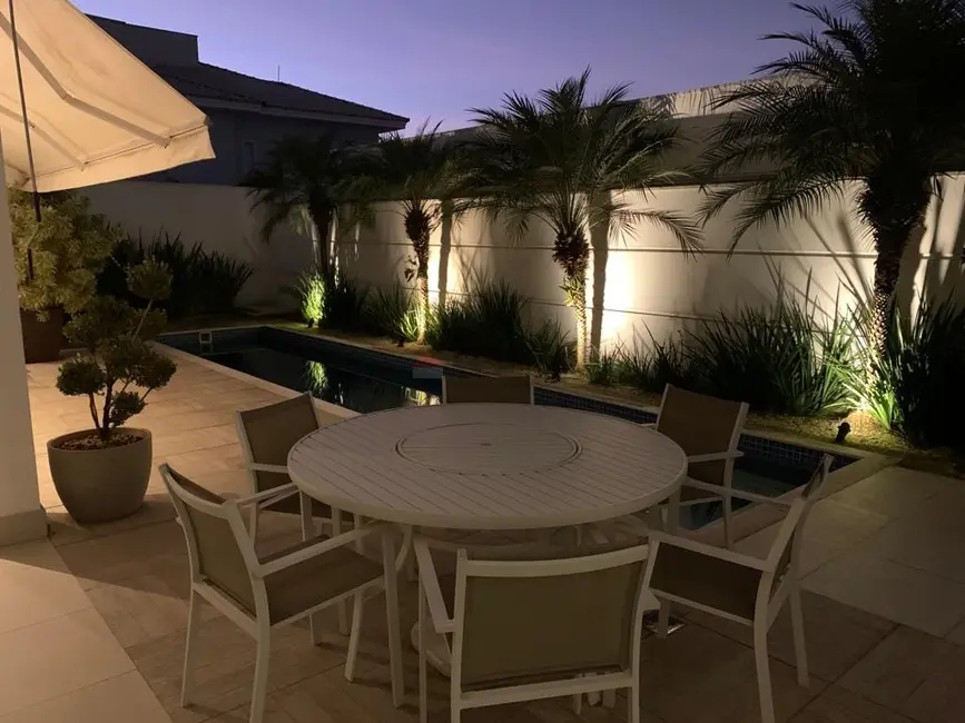 Foto 2 de Casa de Condomínio com 4 quartos para alugar, 360m2 em Parque Campolim, Sorocaba - SP